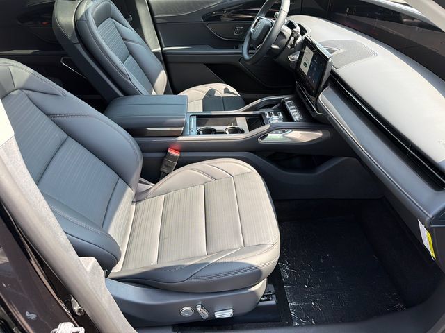 New 2026 Lincoln Nautilus Reserve w/ Jet Appearance Package AWD/4WD image 14