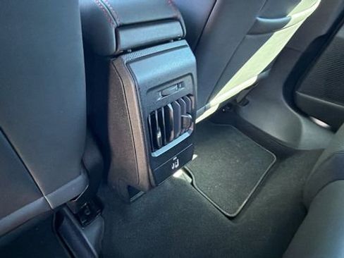 Used 2024 Dodge Hornet R/T Plus w/ R/T Blacktop Package AWD/4WD image 17