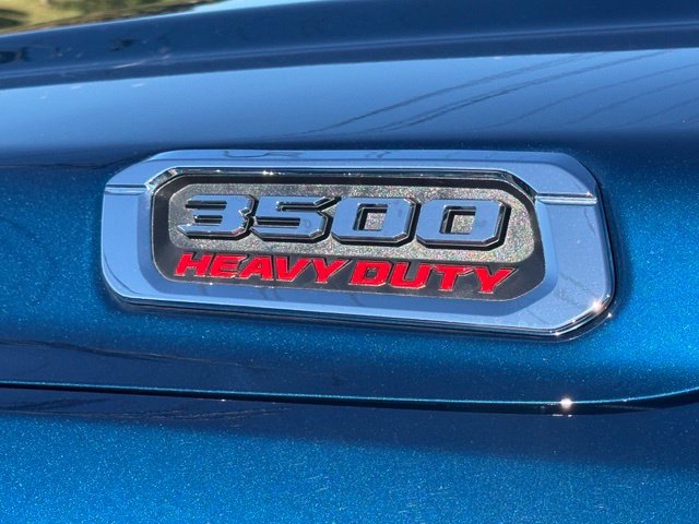 Used 2024 RAM 3500 Limited AWD/4WD image 7