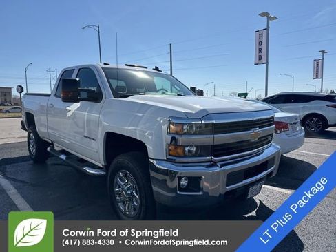 Used 2017 Chevrolet Silverado 2500 LT w/ LT Convenience Package image 3