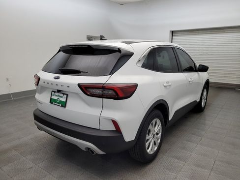 Used 2023 Ford Escape Active FWD image 9