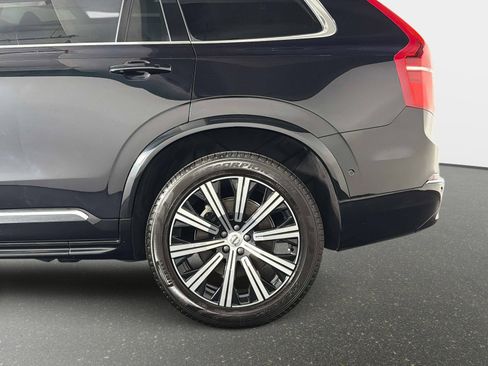Used 2025 Volvo XC90 B6 Plus AWD/4WD image 13