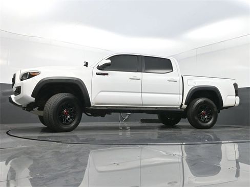 Used 2019 Toyota Tacoma TRD Pro image 33
