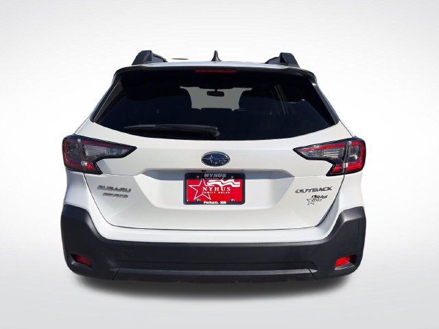 Used 2024 Subaru Outback Premium AWD/4WD image 5