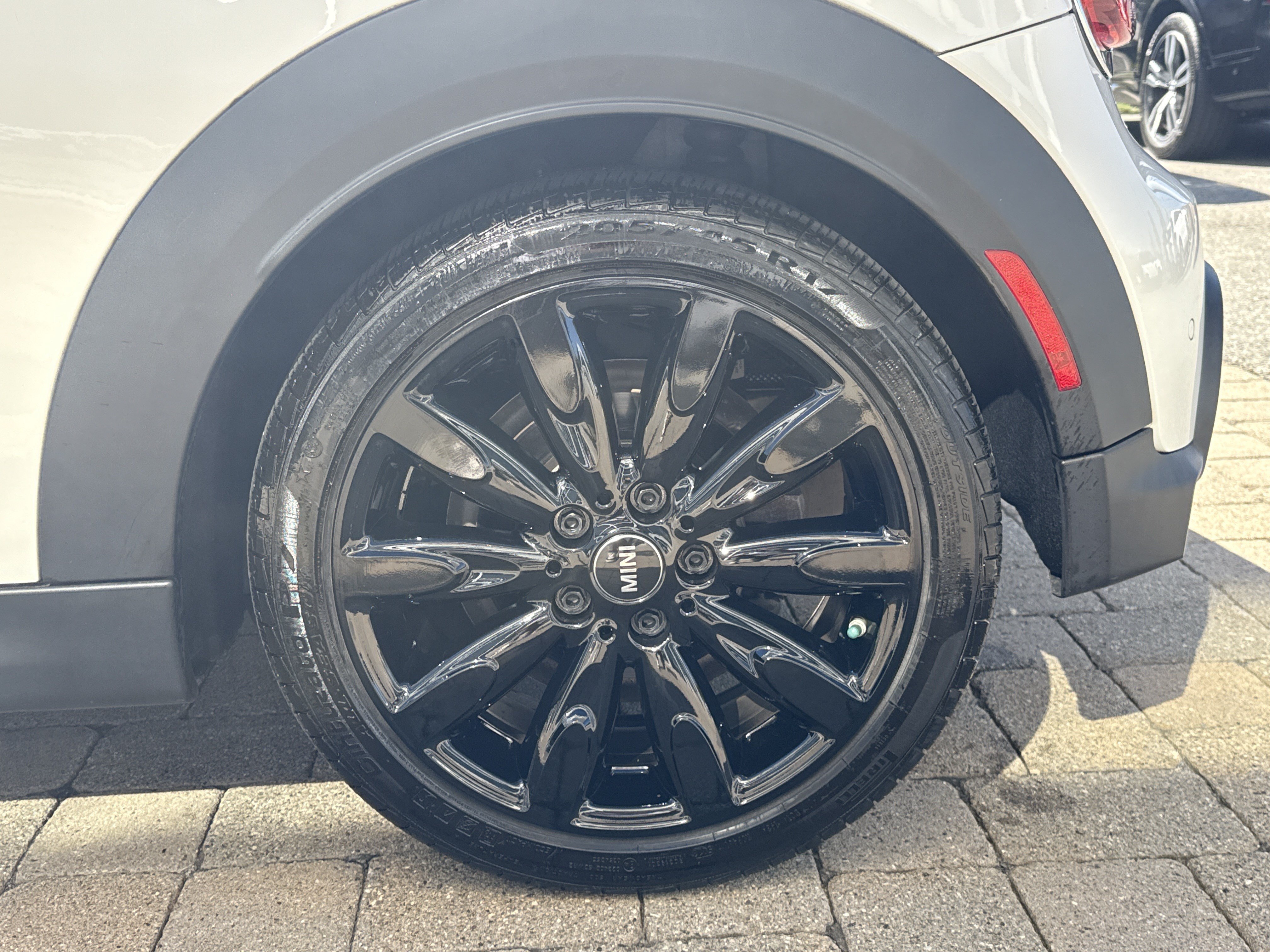 Used 2024 MINI Cooper S FWD image 30