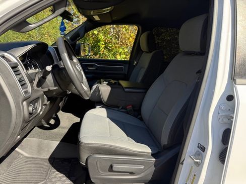Used 2021 RAM 1500 Big Horn image 12