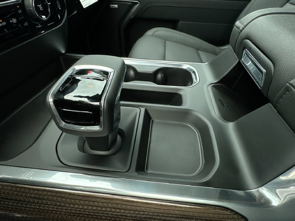 New 2026 Chevrolet Silverado 1500 RST w/ RST All Star Premium Package AWD/4WD image 23