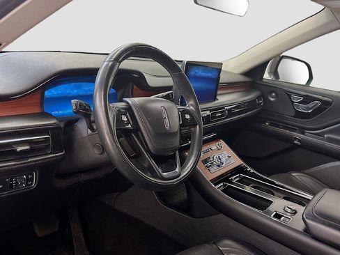Used 2020 Lincoln Aviator Reserve w/ Elements Package Plus AWD/4WD image 18