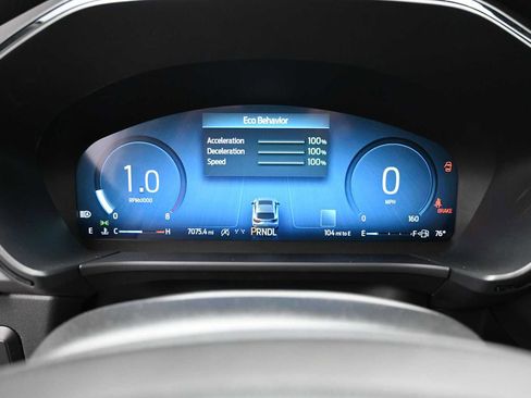 Certified 2025 Ford Escape ST-Line Elite w/ Premium Technology Package AWD/4WD image 37