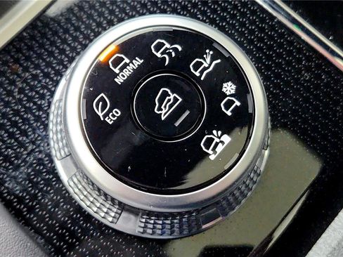 Used 2024 Mitsubishi Outlander SEL Black Edition AWD/4WD image 31