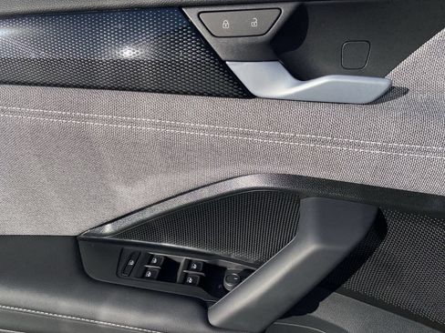 New 2026 Volkswagen Tiguan S FWD image 17
