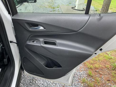 Used 2020 Chevrolet Equinox LT AWD/4WD image 20