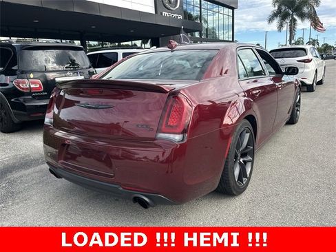 Used 2023 Chrysler 300 C image 8