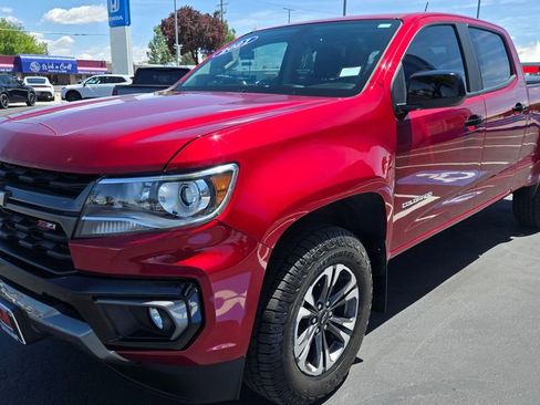 Used 2021 Chevrolet Colorado Z71 AWD/4WD image 7