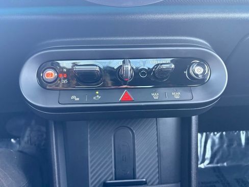 Used 2025 MINI Cooper S image 27