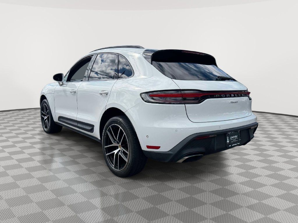 Used 2022 Porsche Macan AWD/4WD image 6