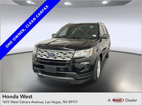 Used 2019 Ford Explorer XLT w/ Equipment Group 202A image 1