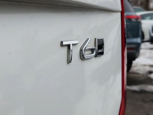 Used 2020 Volvo XC90 T6 Momentum w/ Protection Package Premier image 32