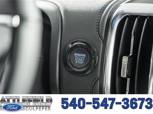 New 2025 Ford Expedition Tremor image 32