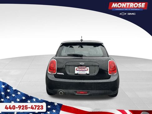 Used 2020 MINI Cooper 2-Door Hardtop FWD image 4