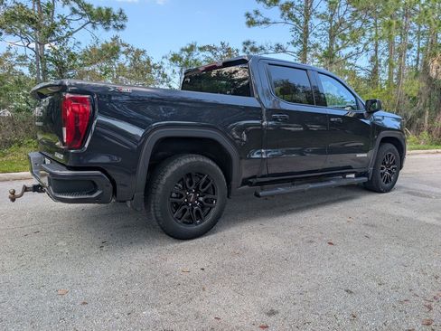 Used 2023 GMC Sierra 1500 Elevation image 9