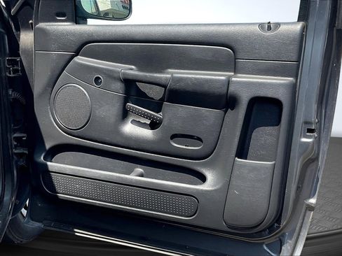 Used 2003 Dodge Ram 1500 Truck ST image 23