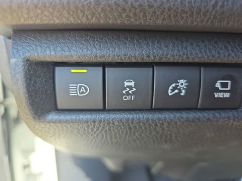 Used 2025 Toyota Camry XSE w/ Premium Plus Package image 25