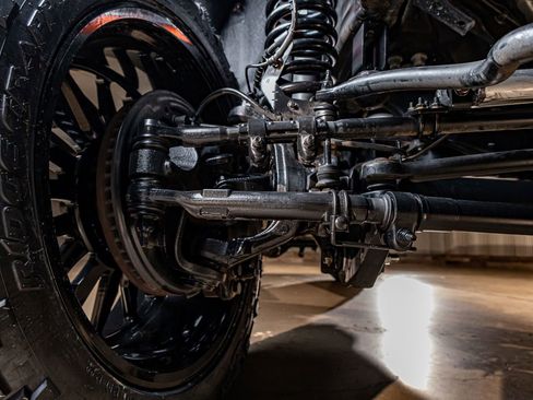 Used 2025 Ford F250 Platinum image 13