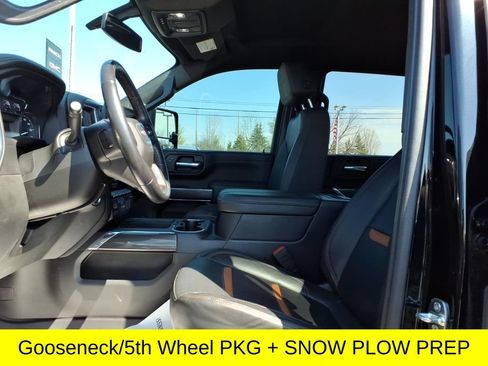 Used 2023 GMC Sierra 2500 AT4 w/ Gooseneck/5TH Wheel Package AWD/4WD image 13