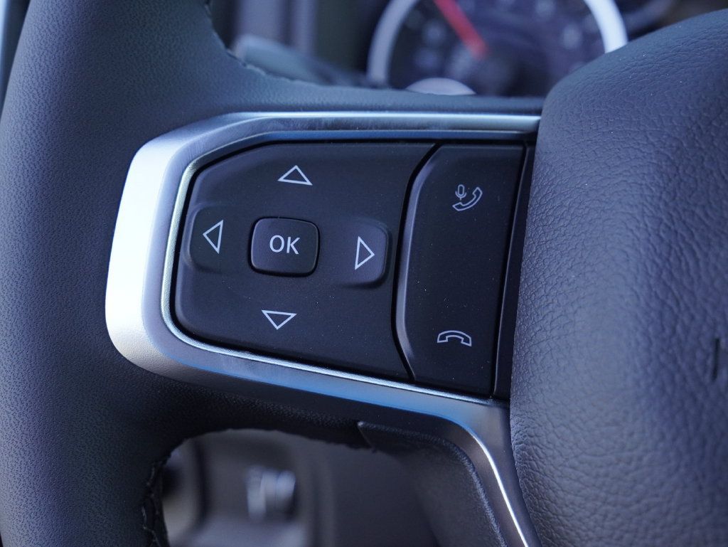 New 2026 RAM 1500 Big Horn AWD/4WD image 17