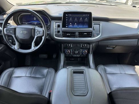 Used 2024 Chevrolet Tahoe RST w/ Luxury Package AWD/4WD image 3