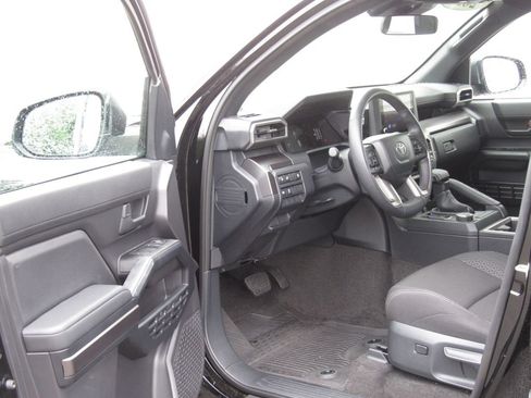 Certified 2025 Toyota 4Runner SR5 RWD image 9