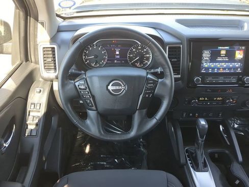 Certified 2024 Nissan Frontier SV w/ SV Convenience Package image 16