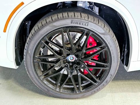 New 2025 BMW X5 M Competition w/ Executive Package image 8