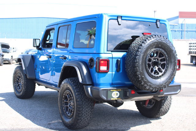 Used 2022 Jeep Wrangler Unlimited Sport w/ Xtreme Recon 35" Tire Package AWD/4WD image 3