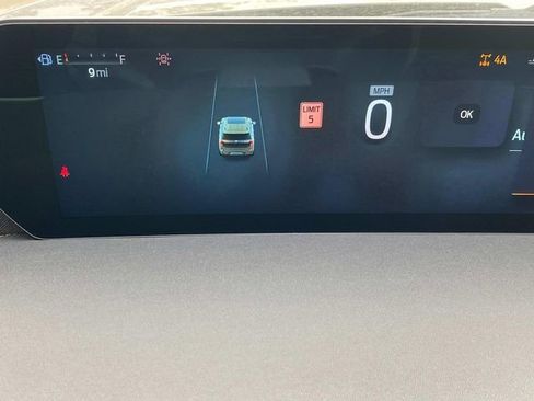 New 2026 Ford Expedition Tremor image 16