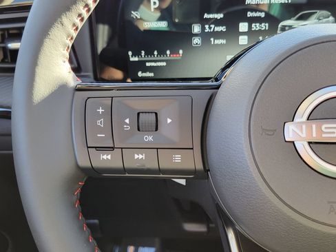 New 2026 Nissan Kicks SR w/ SR Premium Package FWD image 4