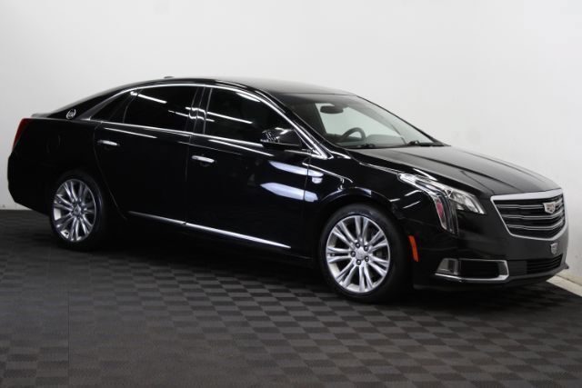 Used 2018 Cadillac XTS Luxury FWD image 1