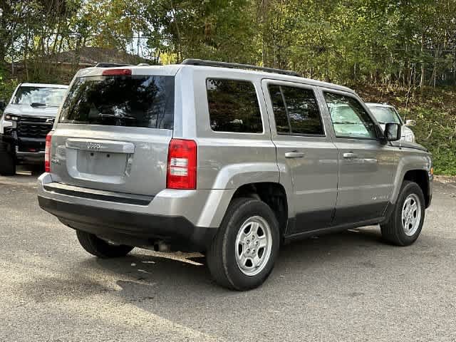 Used 2016 Jeep Patriot Sport w/ Power Value Group AWD/4WD image 21