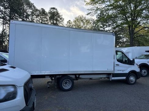 New 2026 Ford Transit 350 DRW AWD image 8