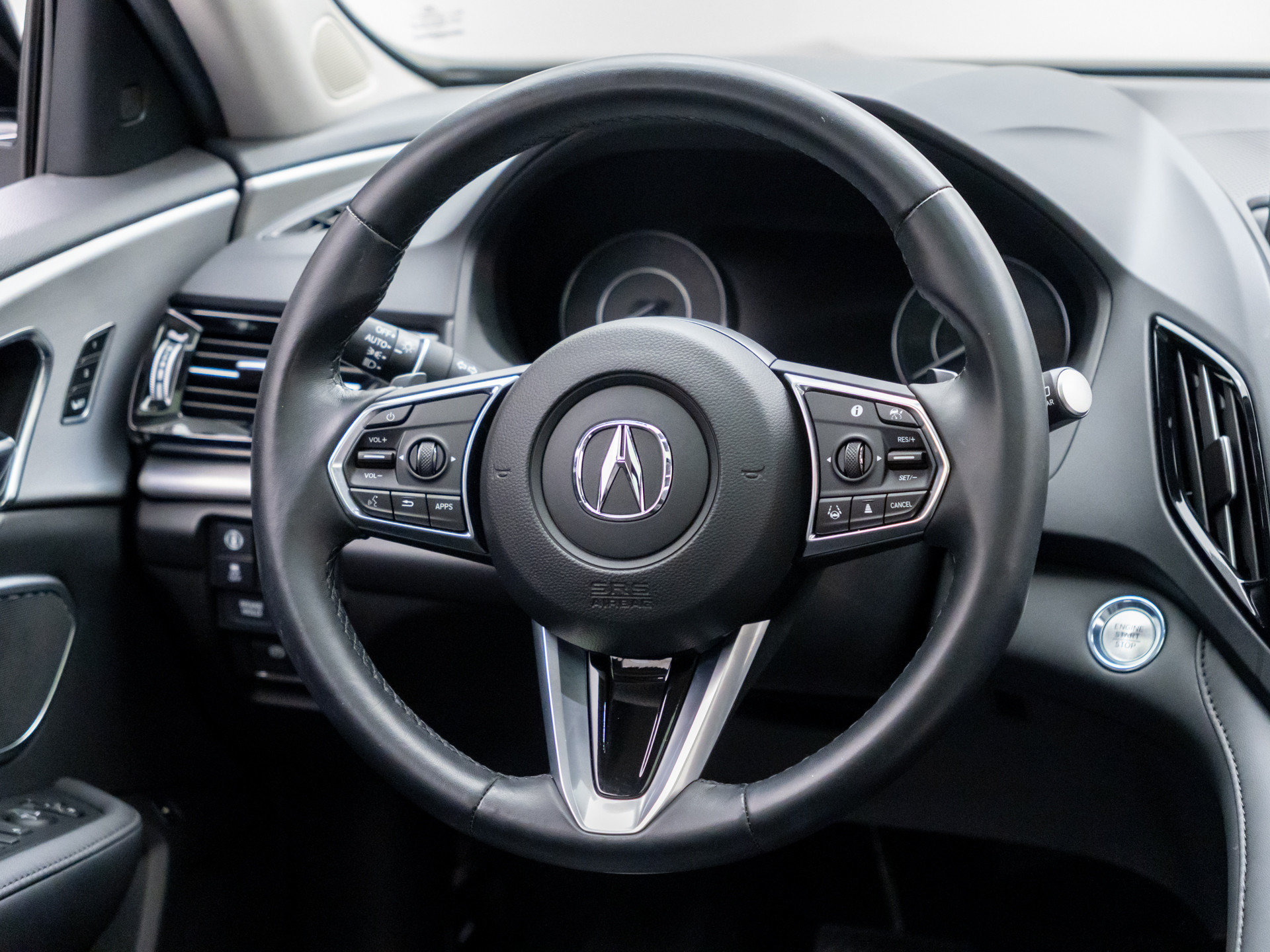 Used 2024 Acura RDX SH-AWD image 11