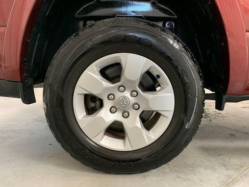 Used 2025 RAM 1500 Big Horn AWD/4WD image 10