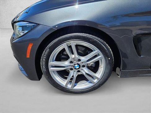 Used 2020 BMW 430i Convertible w/ M Sport Package RWD image 20