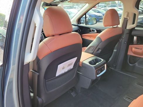 New 2026 Kia Carnival SX Prestige image 17