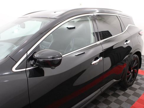 Used 2018 Nissan Murano SL w/ Midnight Edition Package image 8