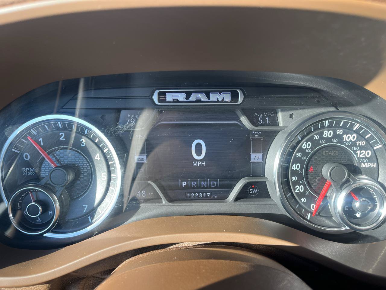 Used 2019 RAM 1500 Laramie AWD/4WD image 9