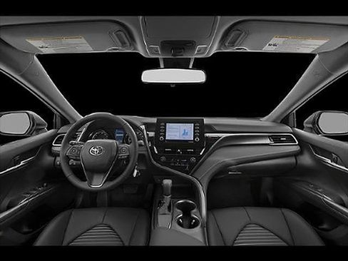 Used 2021 Toyota Camry SE w/ Cold Weather Package FWD image 52