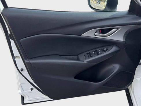 Used 2019 MAZDA CX-3 Sport w/ Sport I-ACTIVSENSE Package image 10