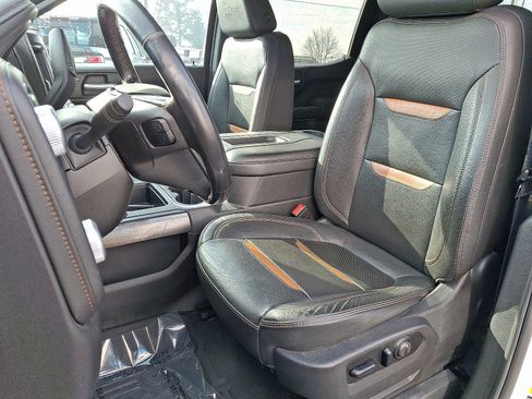Used 2020 GMC Sierra 1500 AT4 w/ AT4 Preferred Package image 13