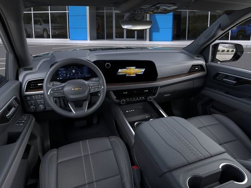 New 2026 Chevrolet Suburban High Country w/ Sun And Tow Package AWD/4WD image 15